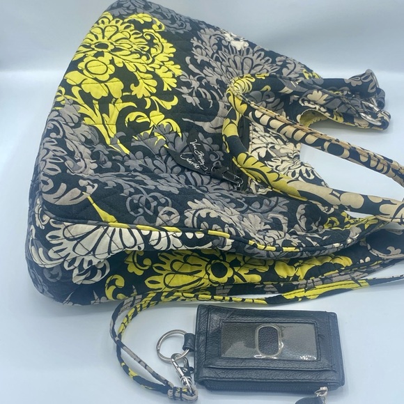 ✨VERA BRADLEY✨Bag w/ Matching Lanyard and Wallet. - Picture 9 of 9